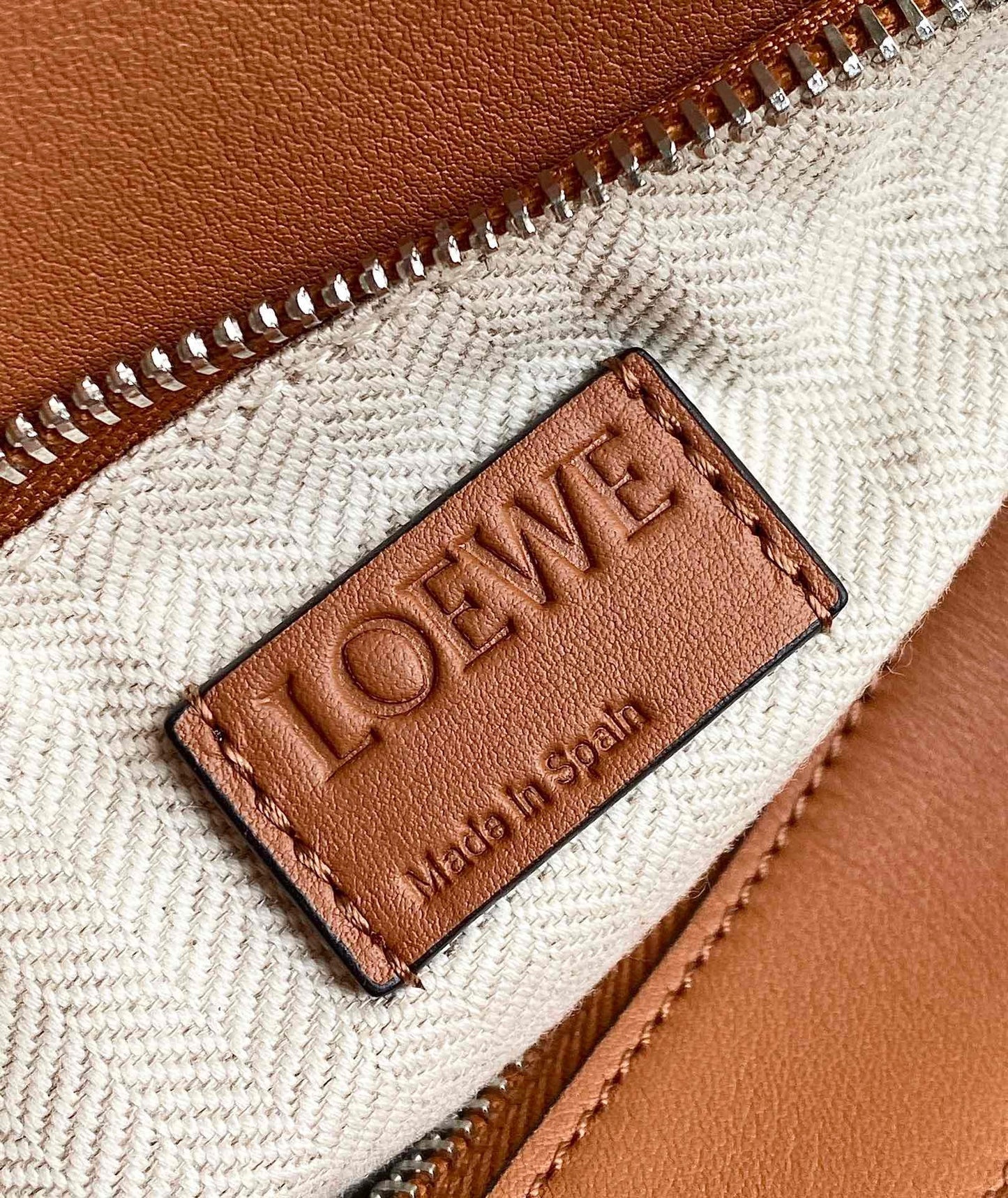 LO Puzzle Bag