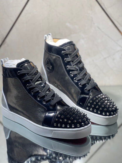 Sneakers & Shoes