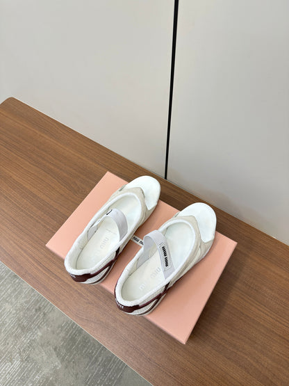 THONG SANDALS IN BEIGE SUEDE MIX WHITE TECH FABRIC