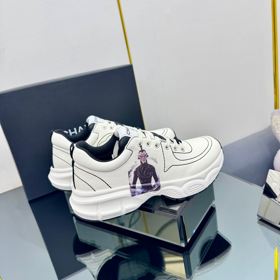 TRAINERS SNEAKER IN WHITE CALFSKIN WITH STICKER 238625