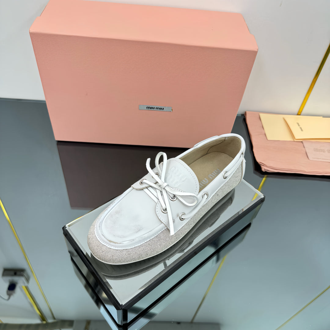 BOAT SHOES IN OFF WHITE CALFSKIN AND CANVAS