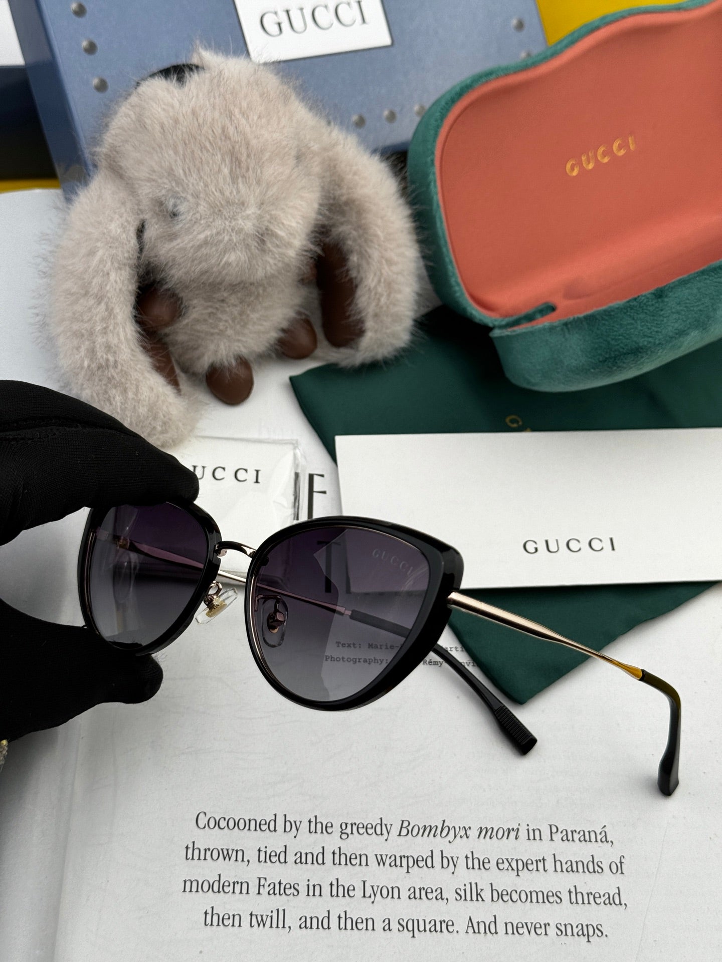 CAT-EYE FRAME SUNGLASSES G8641 IN ACETATE