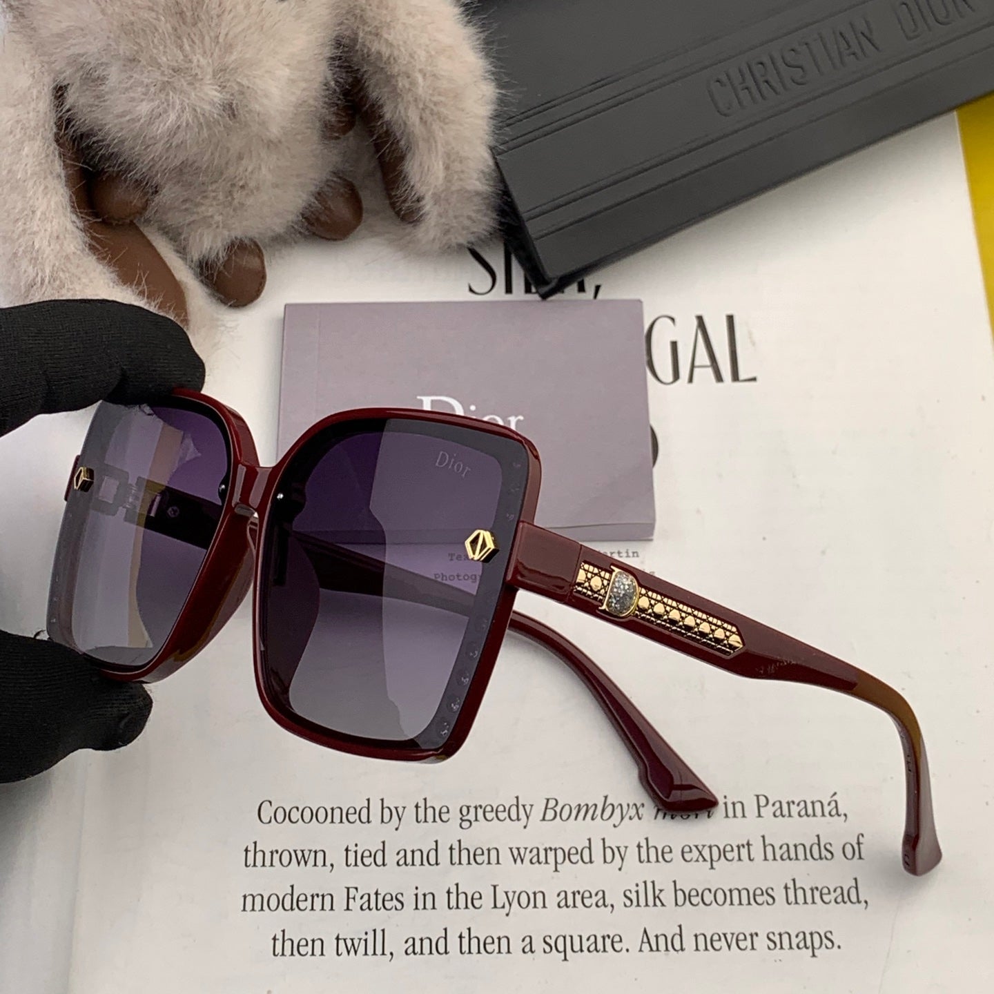 MONTAIGNE SUNGLASS D0991 IN ACETATE