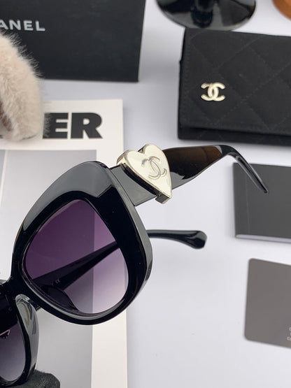BUTTERFLY SUNGLASSES CH8551 IN ACETATE