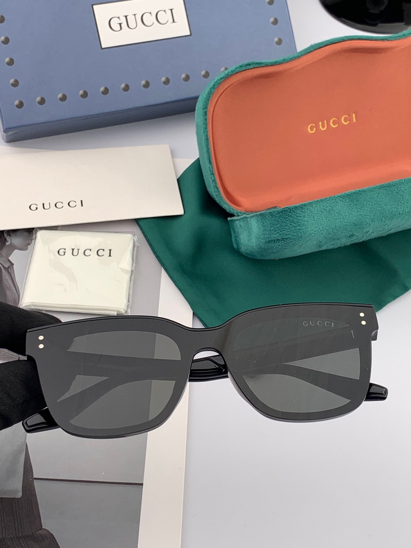SQUARE FRAME SUNGLASSES G1110 IN ACETATE