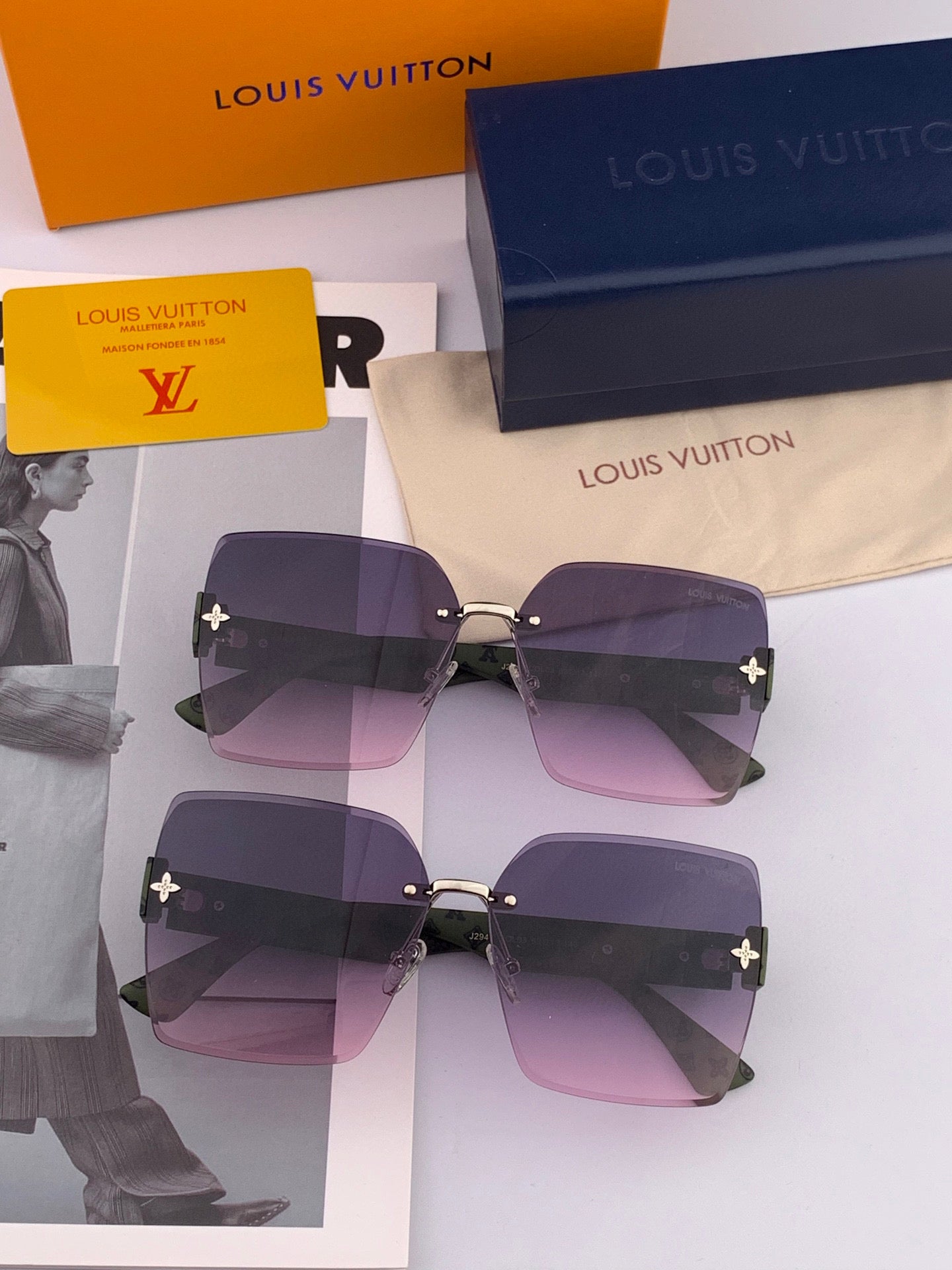 SQUARE SUNGLASSES L1294 IN GREEN ACETATE PURPLE LENSES