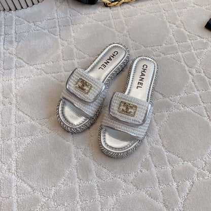 PLATFORM SLIPPERS IN SILVER WOOL AND LAMBSKIN