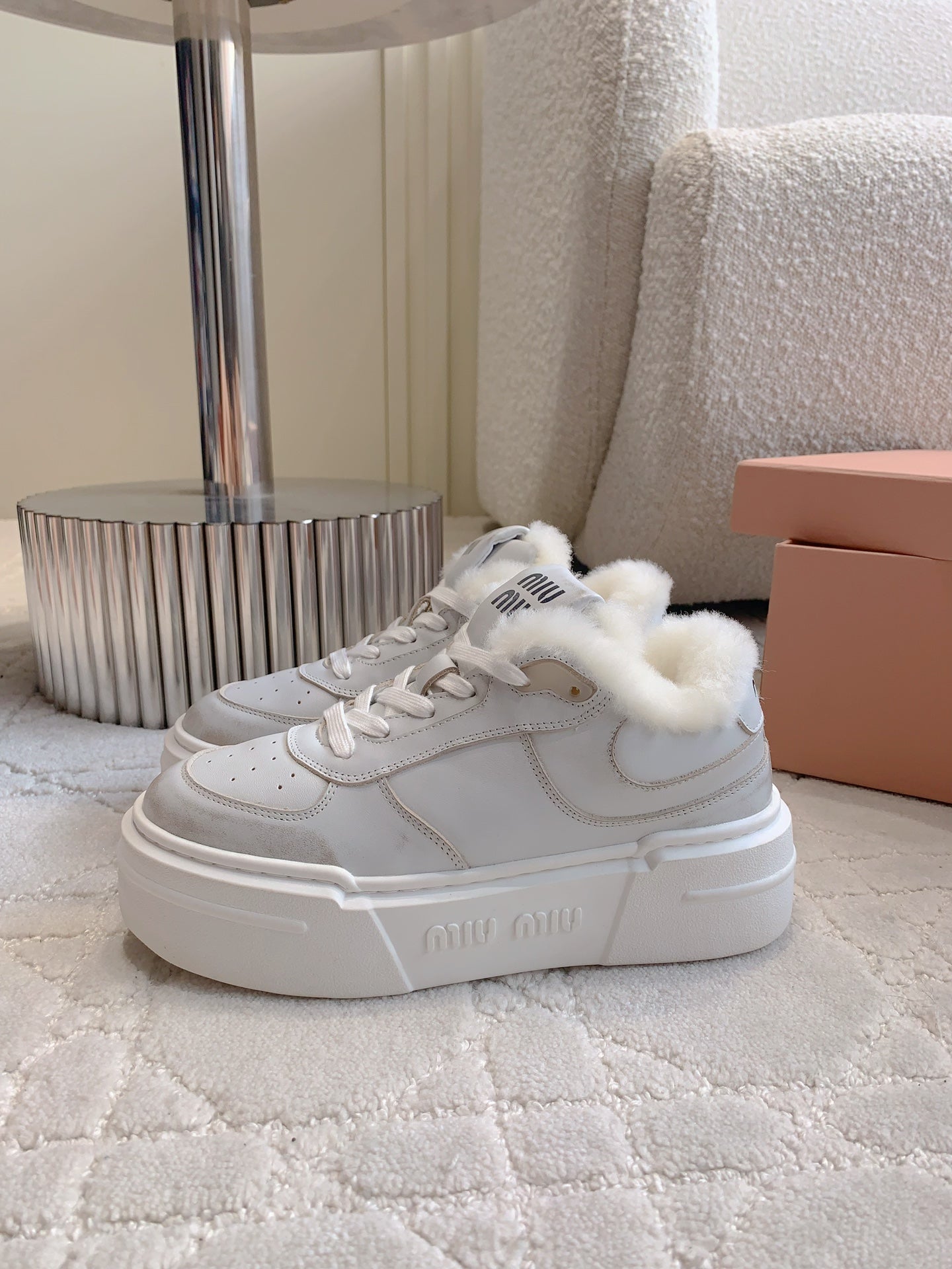 THICK SOLE SNEAKERS IN CHROME GRAY LAMBSKIN WITH RABBIT FUR LINING