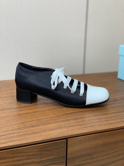LACE-UP HIGH SHOES IN BLACK SILK MIX WHITE GLOSSY CALFSKIN