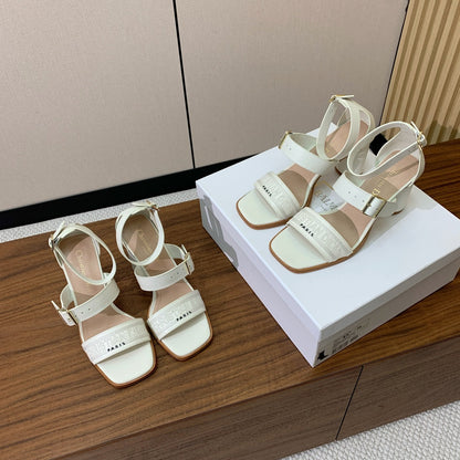 THREE-STRAP HIGH-HEELED EMBROIDERED SANDALS WHITE