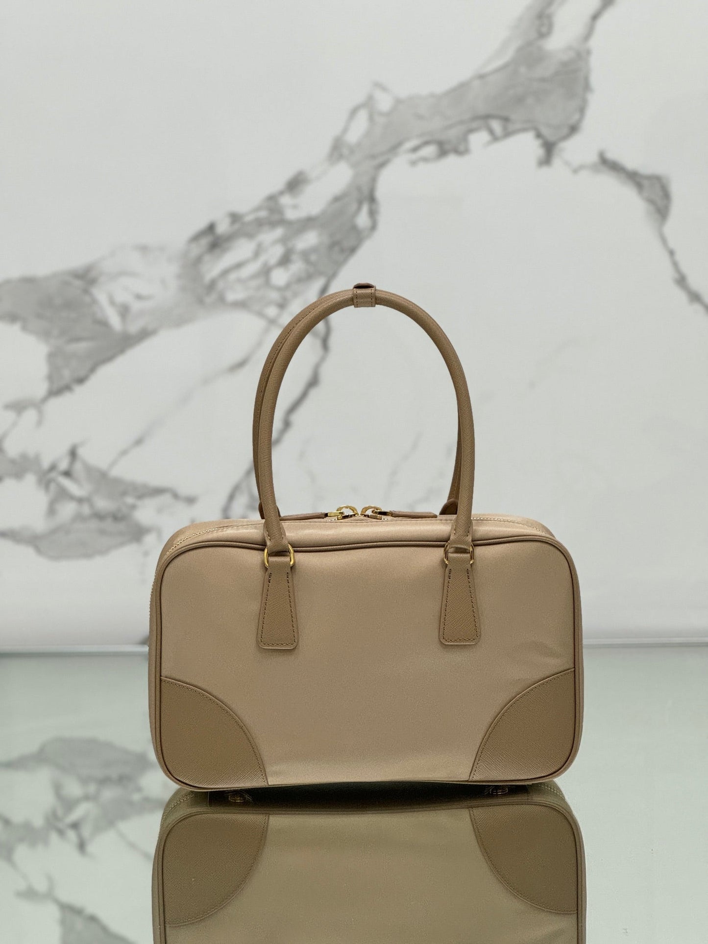 LARGE TOP HANDLE BAG 35 IN DRIED MOSS NYLON AND CALFSKIN TRIM