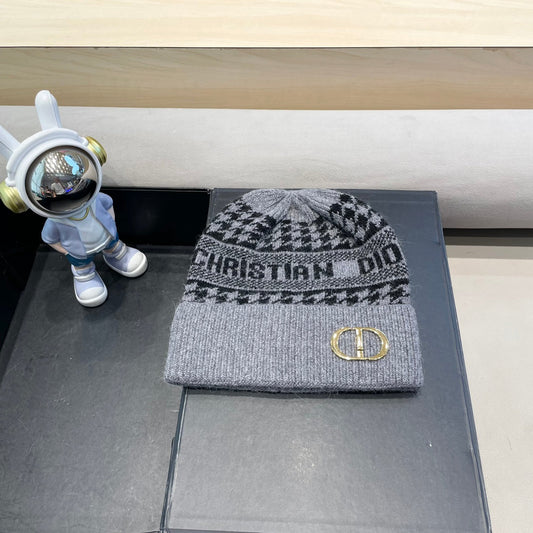 KNITTED BEANIE HAT IN GRAY CASHMERE WOOL 422482