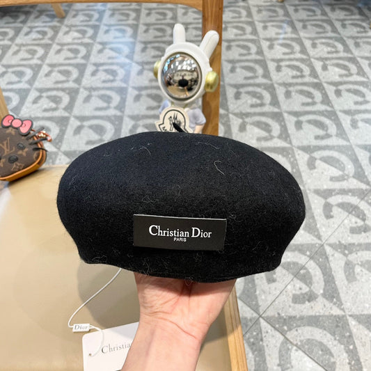 AUSTRALIAN BERET HAT IN BLACK WOOL FELT 431718