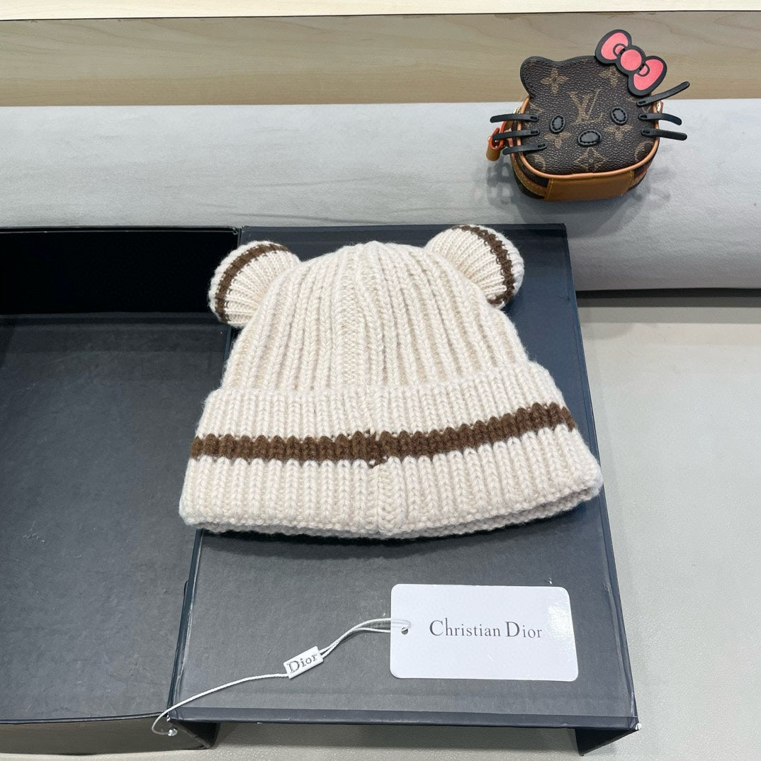 STRIPED BEANIE HAT WITH CUTE BEAR EARS IN BEIGE WOOL 433437