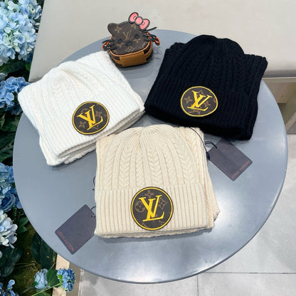 SET SCARF AND HAT IN BLACK WOOL 434610