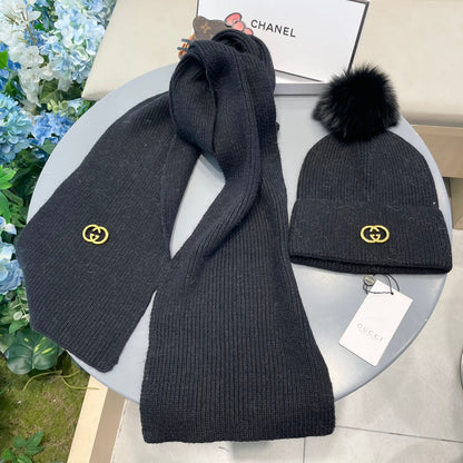 SET SCARF AND HAT IN BLACK CASHMERE 436221