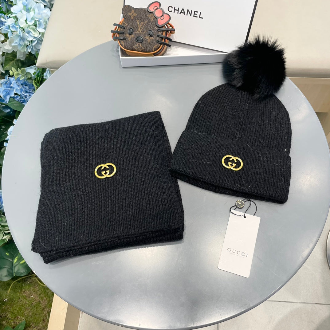 SET SCARF AND HAT IN BLACK CASHMERE 436221