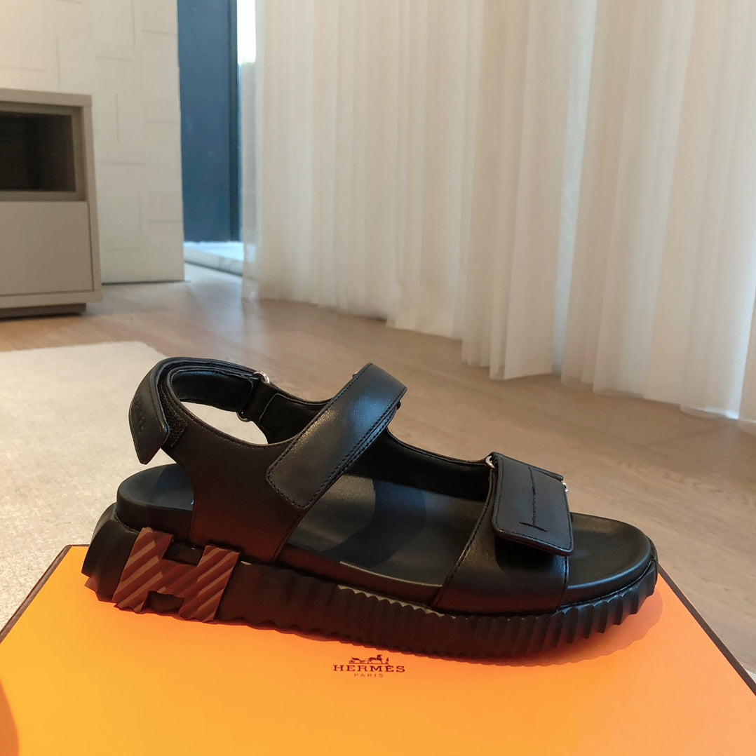 DAD SANDALS IN BLACK CALFSKIN AND RUBBER