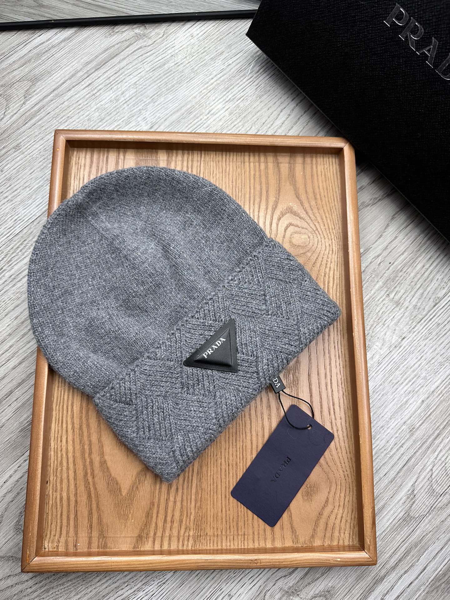 BEANIE HAT IN SHADOW GRAY WOOL AND RABBIT FUR 342034