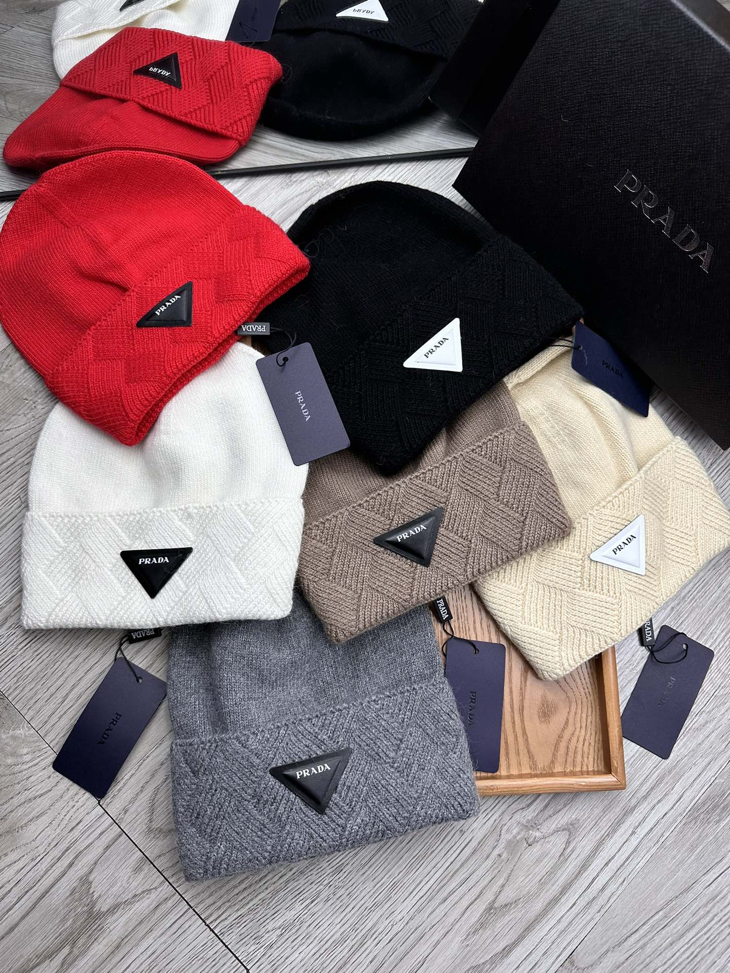 BEANIE HAT IN BISQUE BEIGE WOOL AND RABBIT FUR 342035