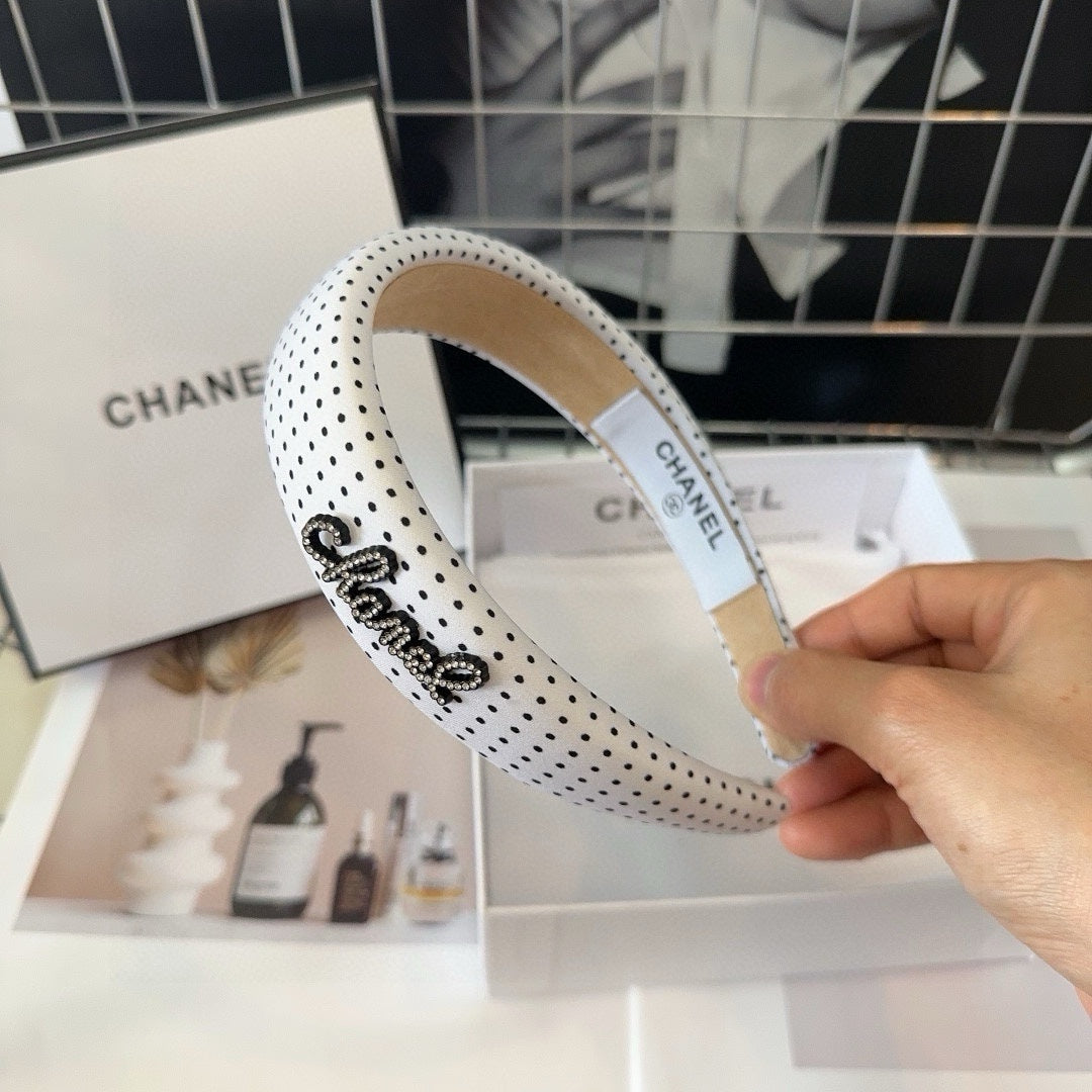 WHITE FABRIC HAIRBAND 423657