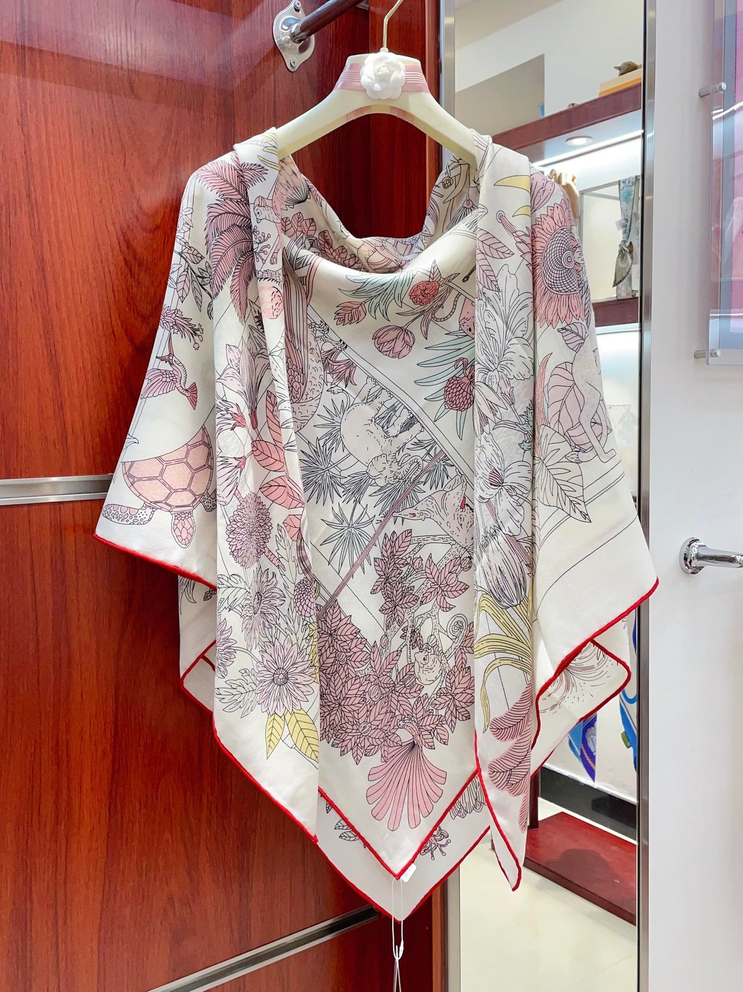 PRECIOUS PARADISE SCARF 135 CM IN COLORFUL CASHMERE AND SILK 379790