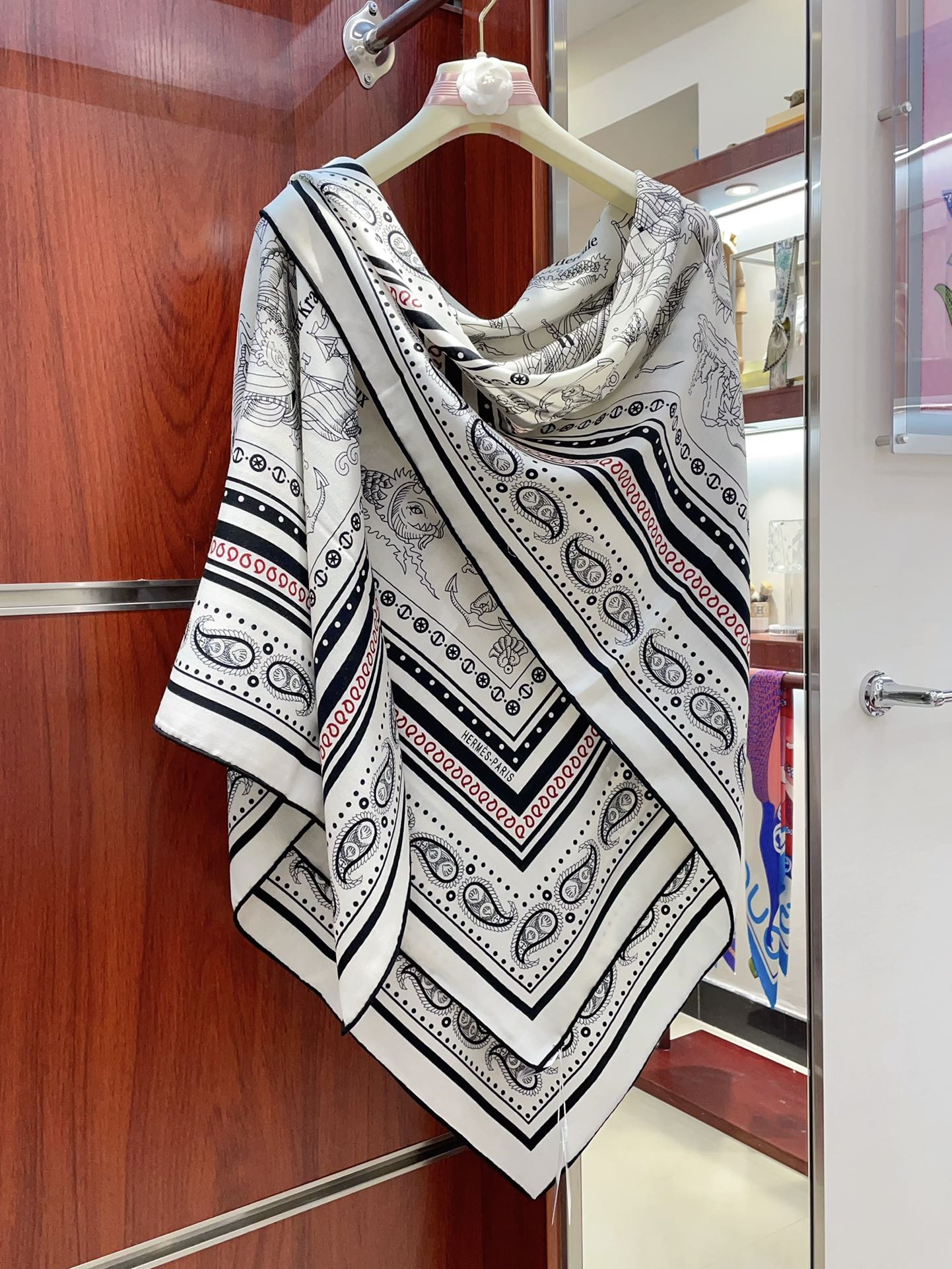 TATOUAGES MARINS BANDANA SHAWL 135 CM COLORFUL 385442