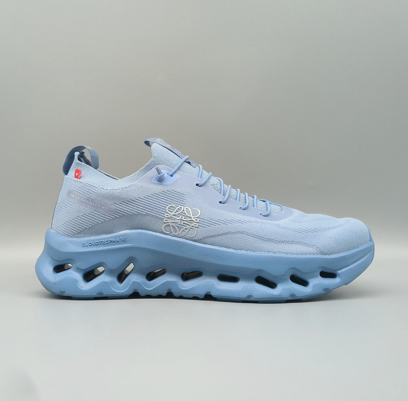 CLOUDTILT SNEAKER IN BABY BLUE RECYCLED POLYESTER