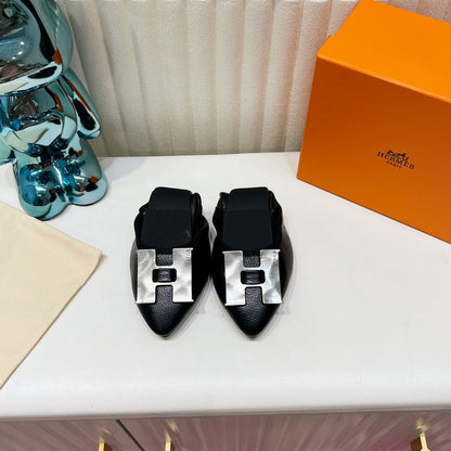 H-BUCKLE BALLLET FLAT BLACK CALFSKIN