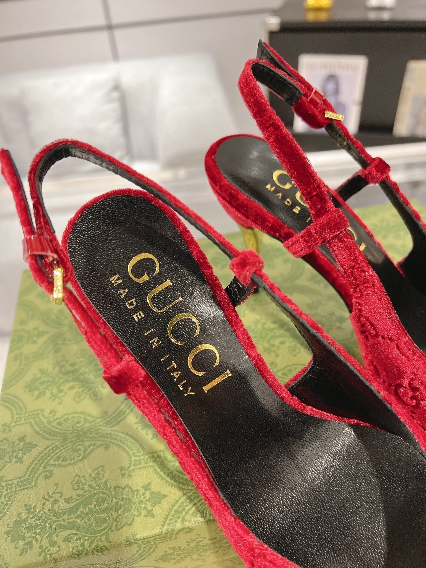 GG SLINGBACK HIGH HEEL PUMP CHERRY VELVET