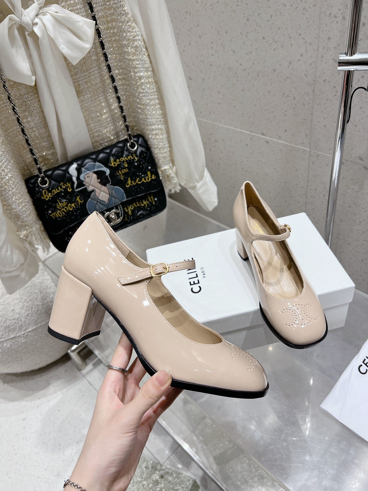 HIGH MARY JANE SHOES IN TAN BEIGE PATENT CALFSKIN