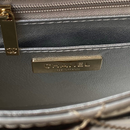 CC 20 FLAP BAG IN SILVER METALLIC CALFSKIN WITH STRAP