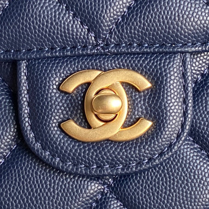 RETRO STYLE FLAP BAG 19 IN NAVY BLUE GRAINED CALFSKIN GOLD HARDWARE