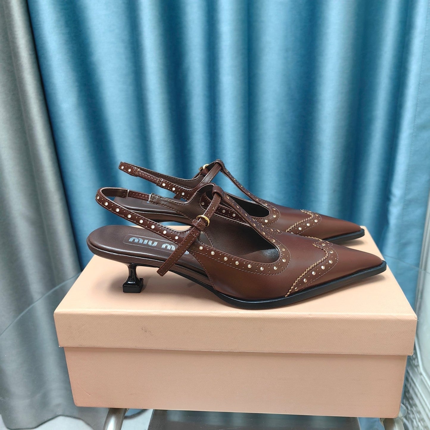SLINGBACK WALNUT COLOR LAMBSKIN WITH T- STRAPS