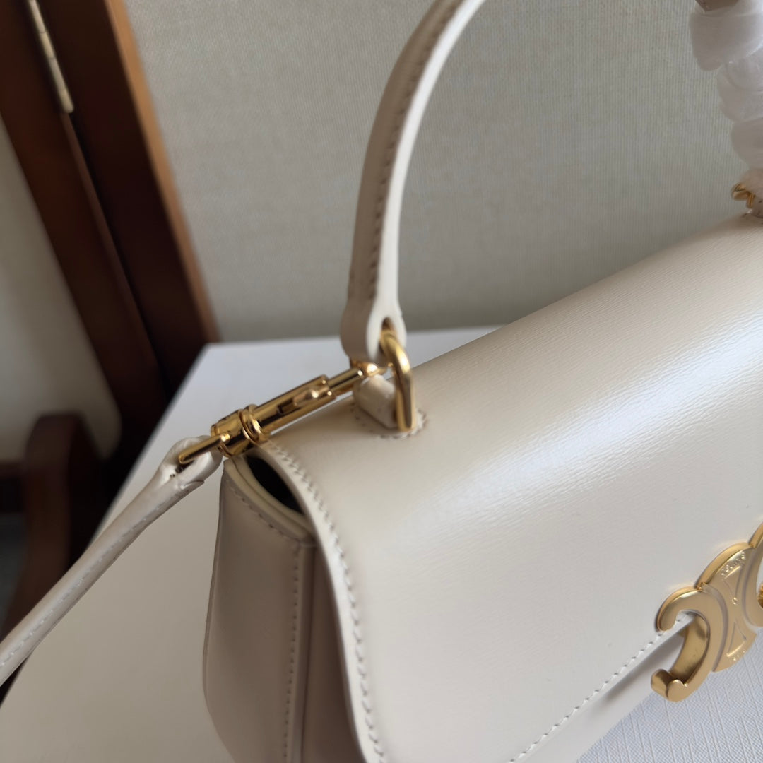 TEEN LOLA 20 IN WHITE CALFSKIN GOLD HARDWARE