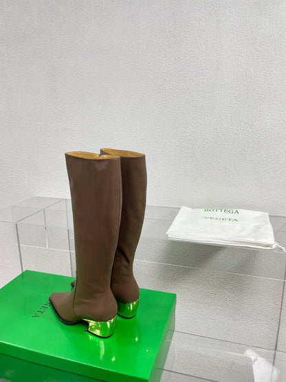 TEX HIGH BOOT IN MEDIUM BROWN PATENT CALFSKIN