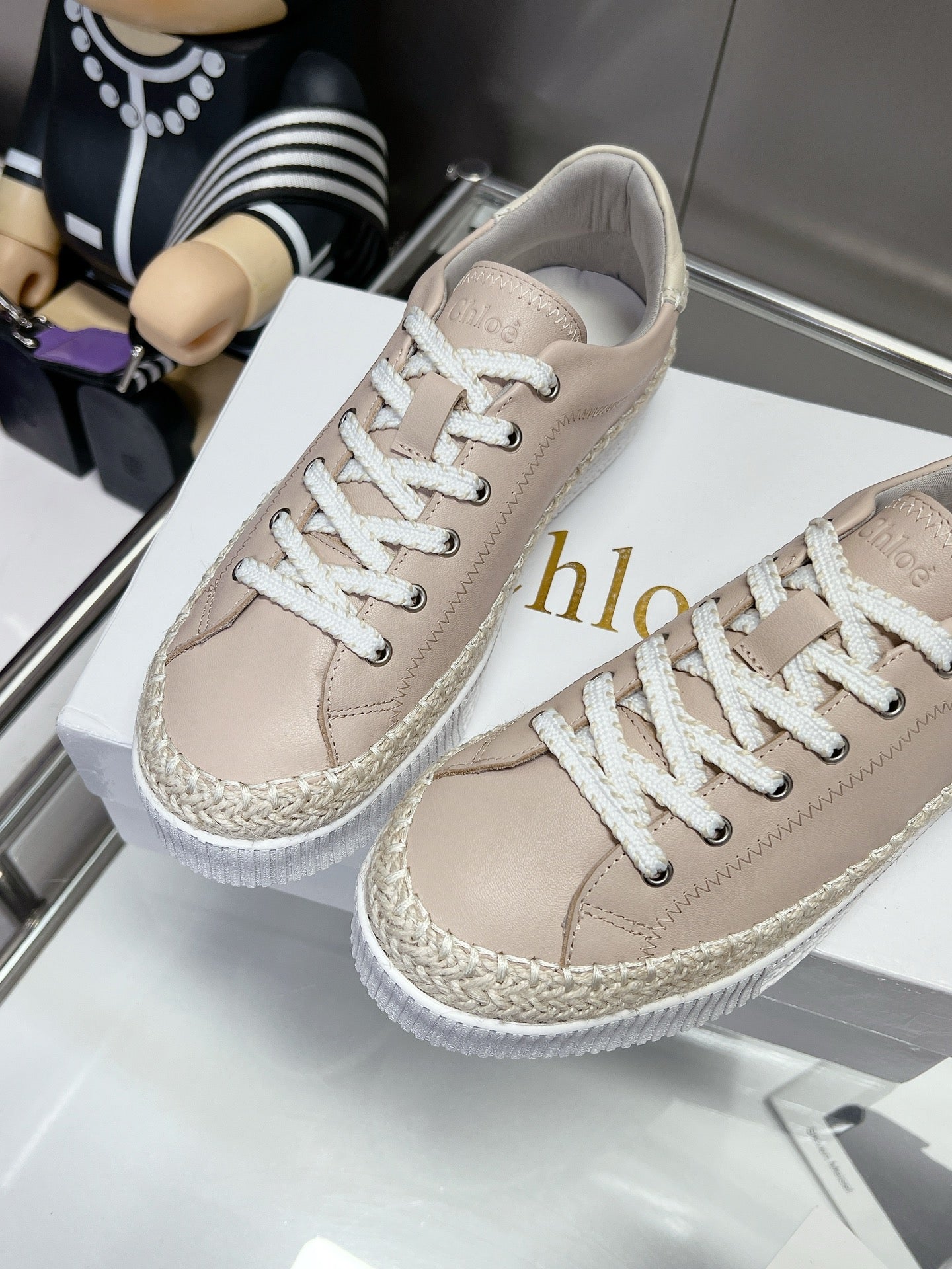 TELMA LACE-UP SNEAKER IN DESERT SAND LAMBSKIN AND RAFFIA