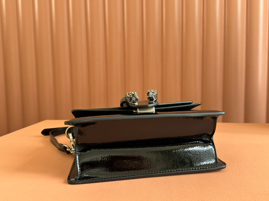 DIONYSUS MEDIUM SHOULDER BAG 22 IN BLACK GG GLOSSY LAMBSKIN