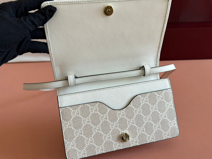 EMBLEM WALLET GG MONOGRAM 20 IN BEIGE AND WHITE SMOOTH CALFSKIN