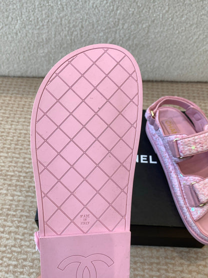 DAD SANDAL IN BRIGHT PINK FABRIC WITH SEQUINS