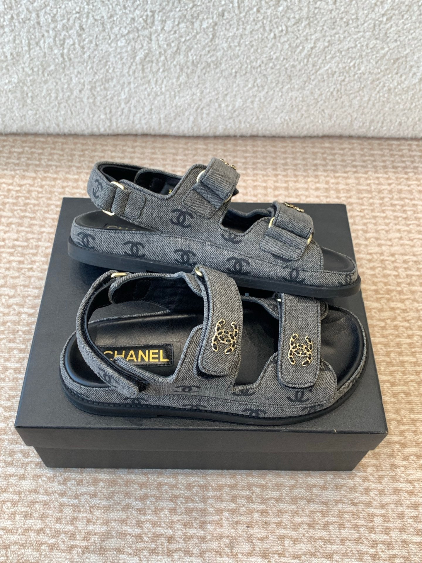 DAD SANDAL IN BLACK DENIM FABRIC