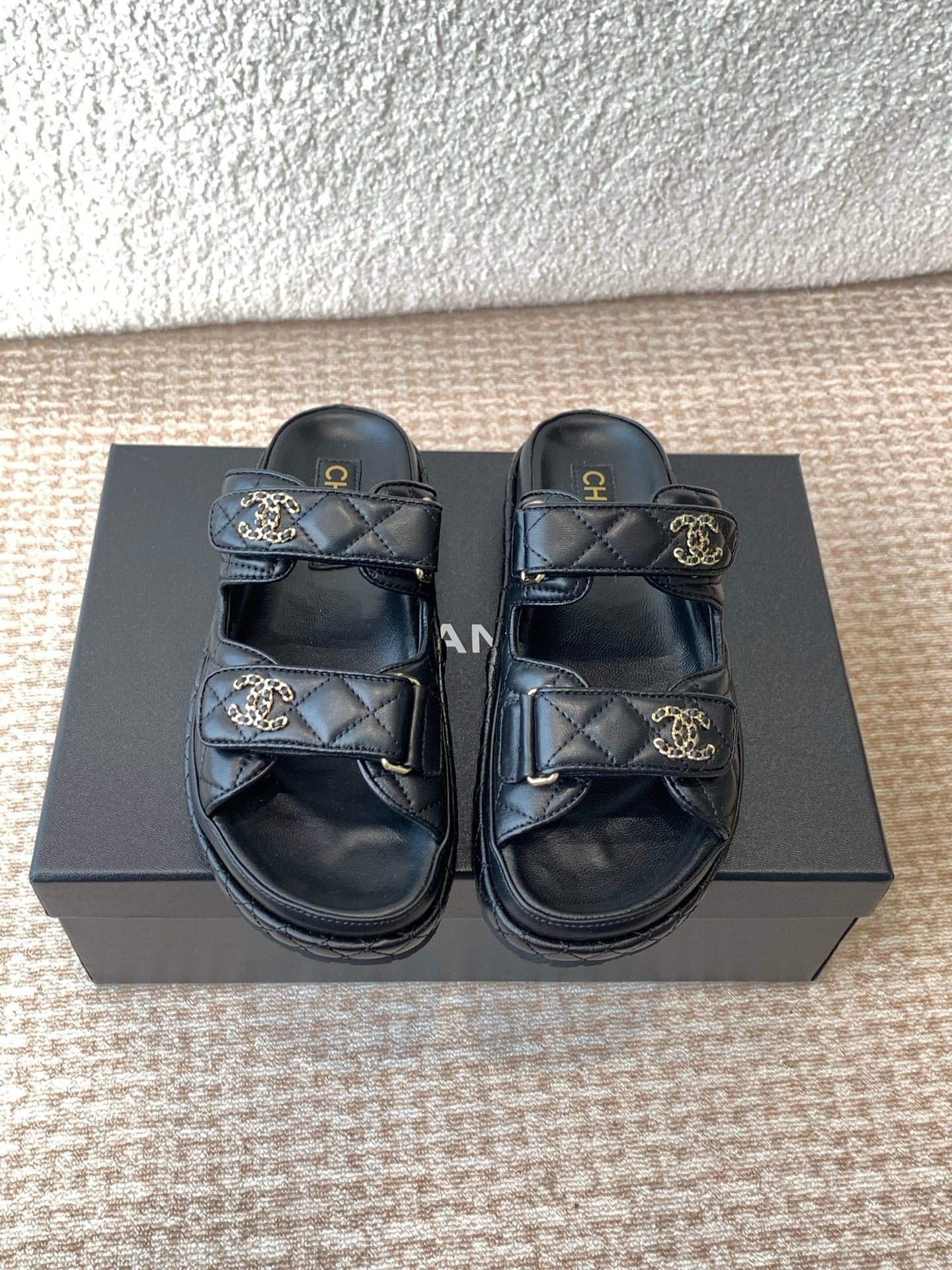 DAD SANDAL IN BLACK CALFSKIN MULE