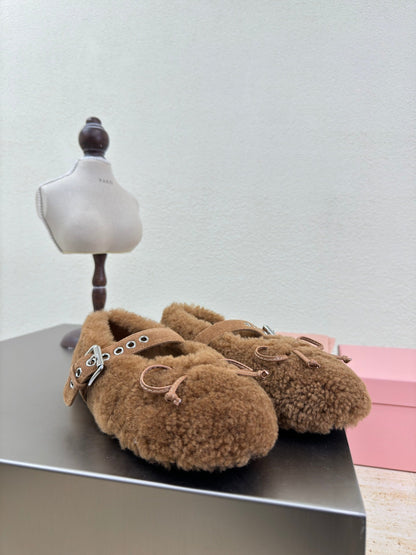 SHEARLING BALLET FLAT BROWN WITH SUEDE STRAP