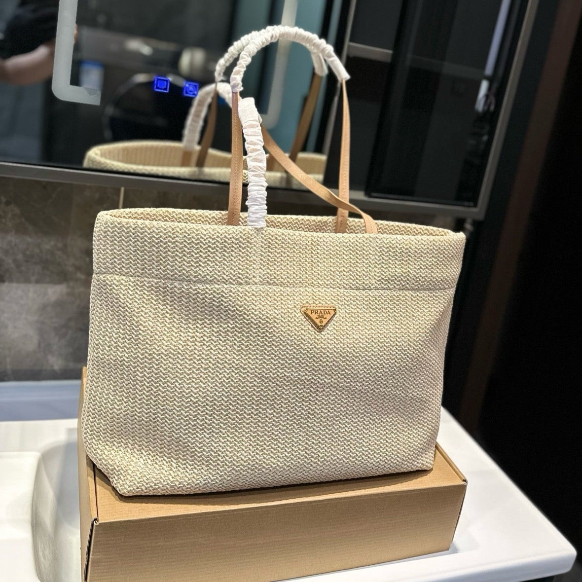 CROCHET TOTE BAG 38 IN BEIGE WOVEN RAFFIA BROWN CALFSKIN STRAP