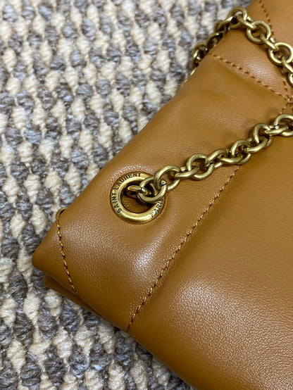 DRAWSTRING CHAIN STRAP SHOULDER BAG 39 IN TORTILLA BROWN QUILTED CALFSKIN