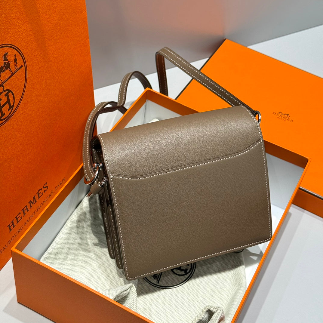 HM ROULIS 18 MINI BAG IN DARK BROWN CALFSKIN SILVER-TONE HARDWARE