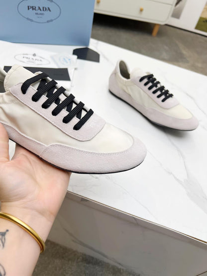 COLLAPSE SNEAKERS IN BEIGE SUEDE AND NYLON