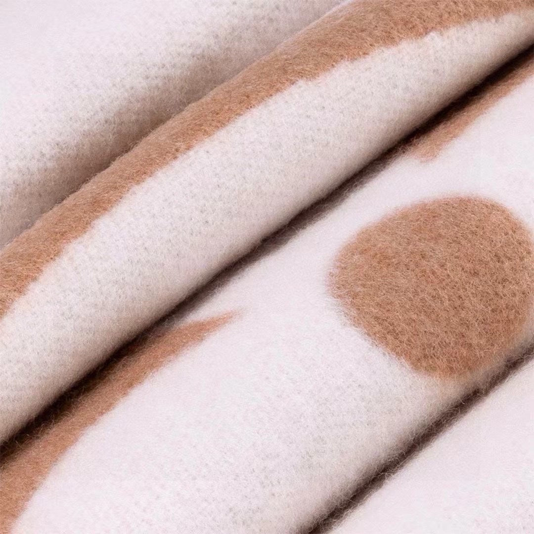 MEDALLION SCARF 235 CM IN PEANUT BROWN MIX WHITE WOOL 399899