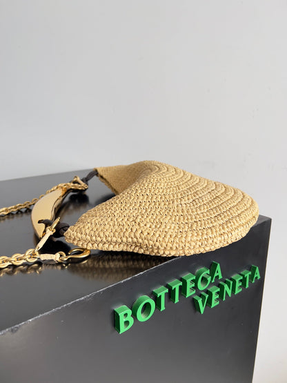 SARDINE CHAIN 33 IN NATURAL RAFFIA