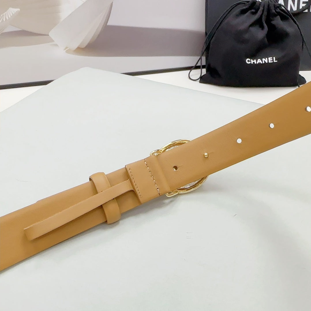 CC 30MM BELT IN CAMEL BEIGE CALFSKIN SILVER HARDWARE ATTACH PEARLS